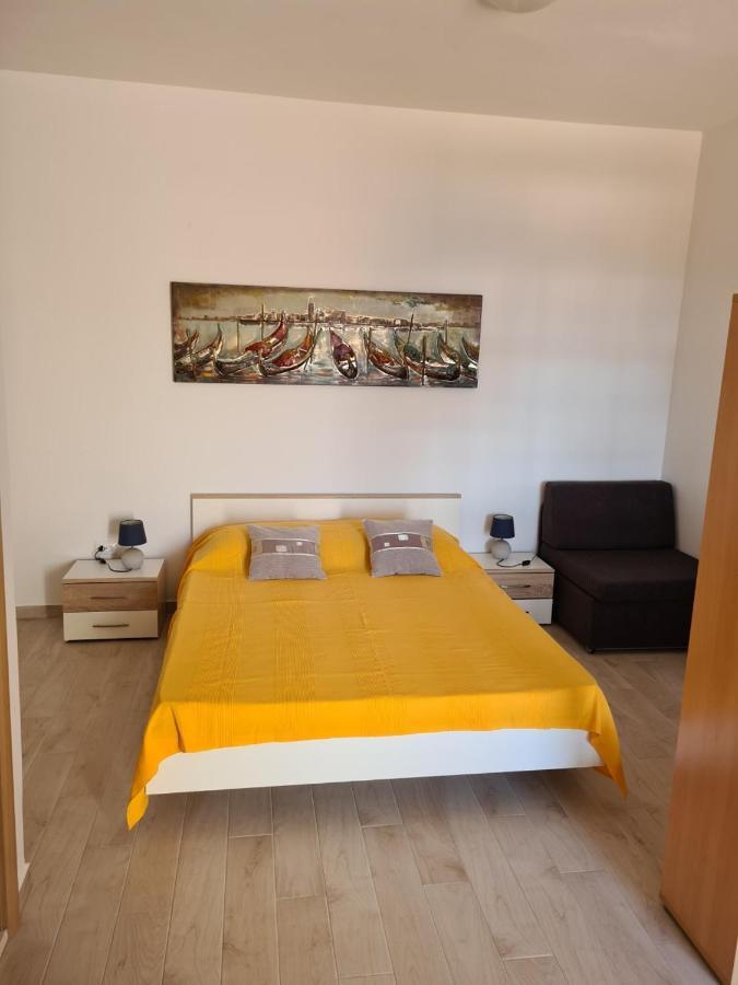 ילסה Guest House Jelsa מראה חיצוני תמונה