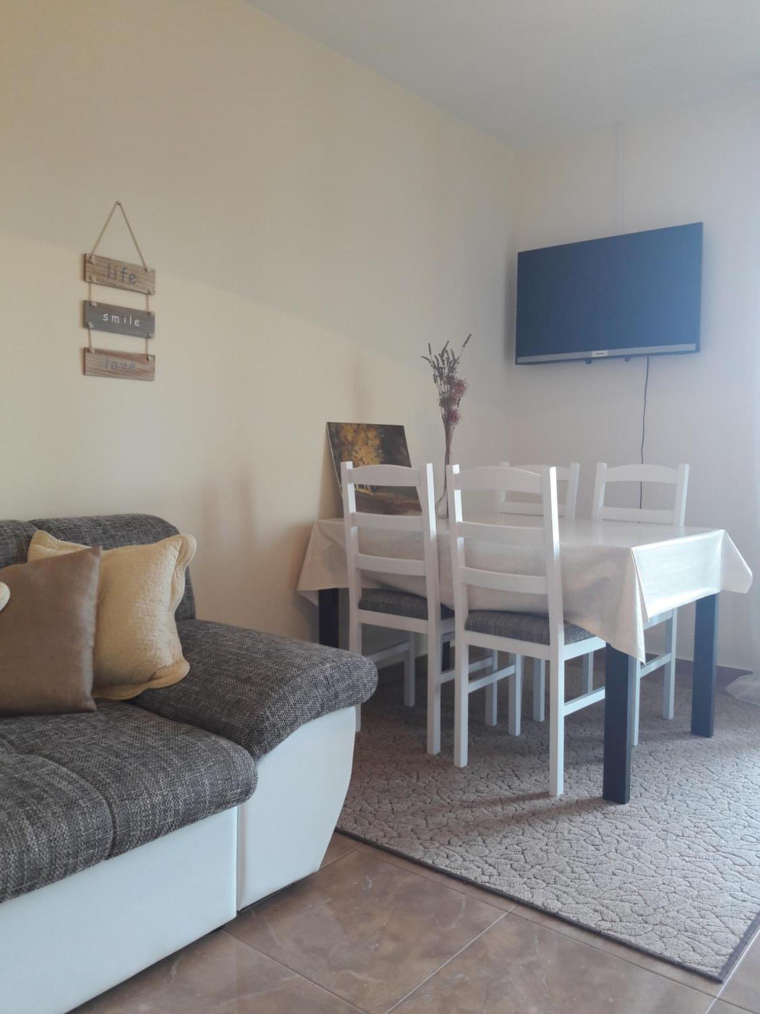ילסה Guest House Jelsa חדר תמונה