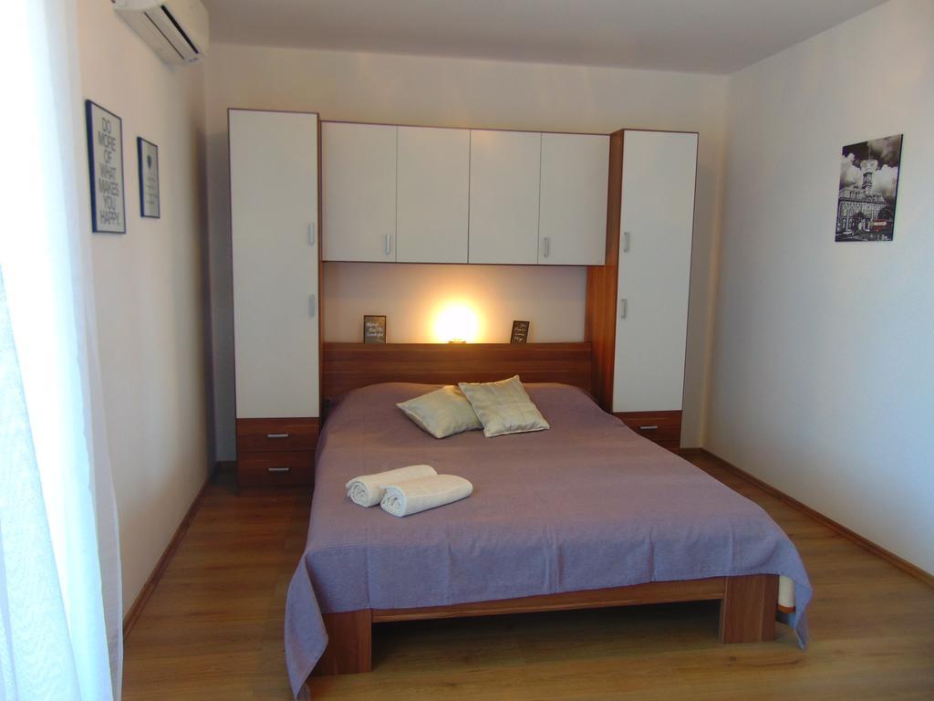 ילסה Guest House Jelsa מראה חיצוני תמונה