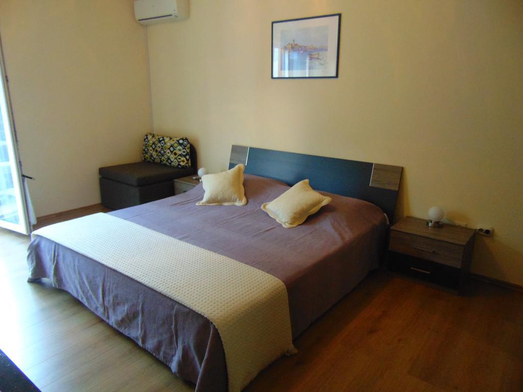 ילסה Guest House Jelsa חדר תמונה